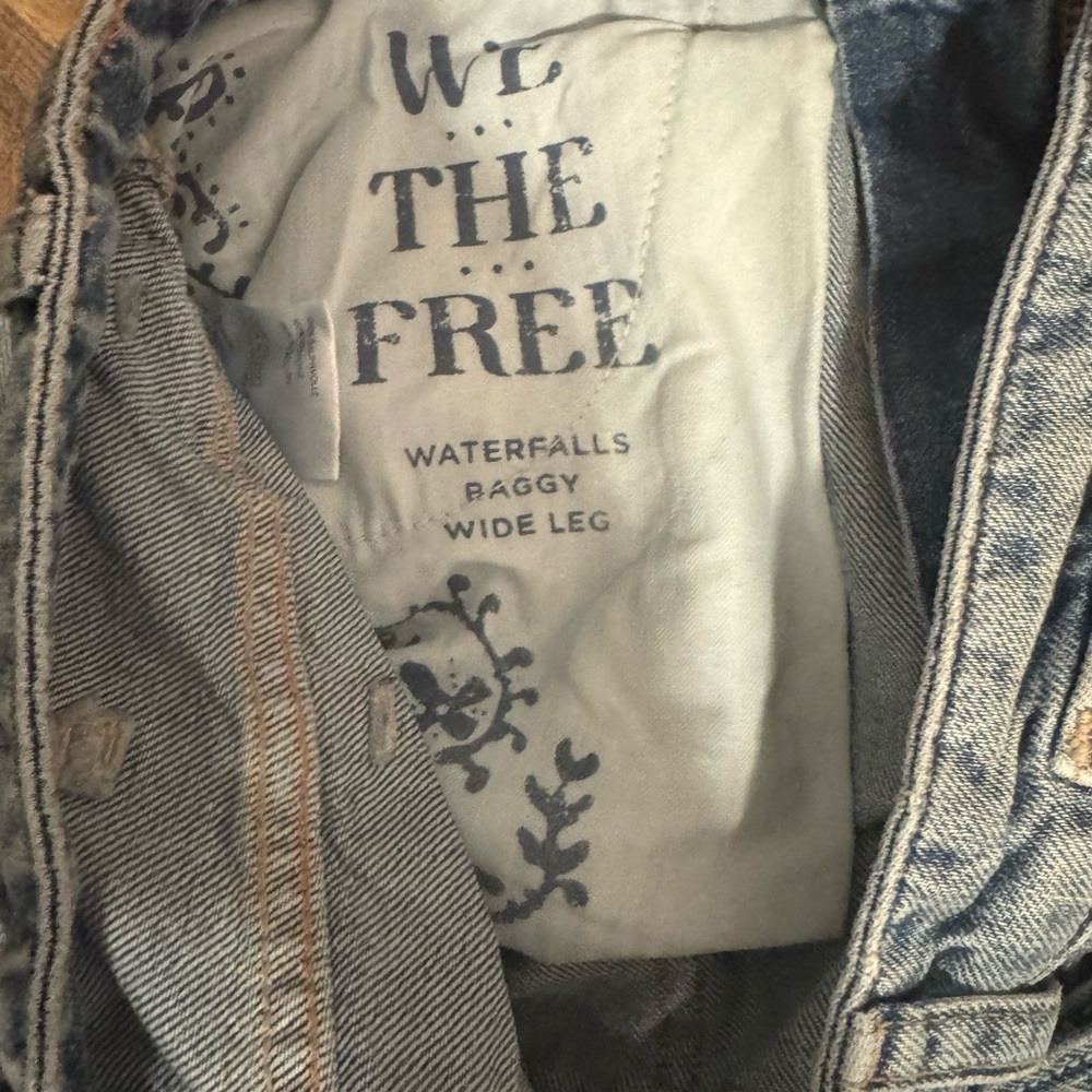 We The Free Blue Waterfall Baggy Wide-Leg Jeans Sz 28 - Picture 4 of 4